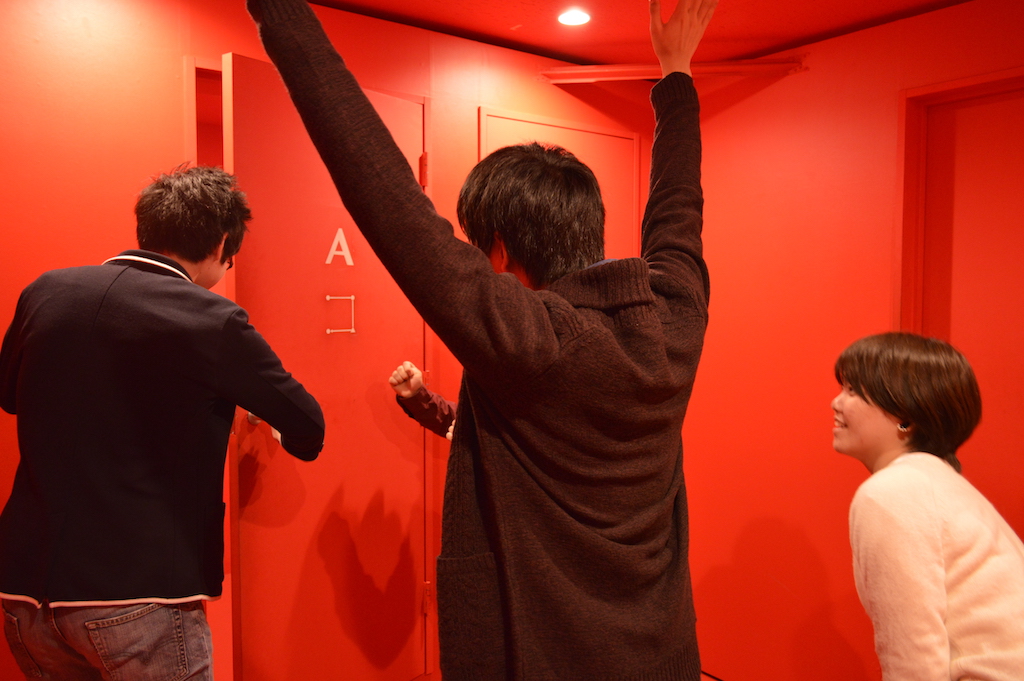 リアル脱出ゲーム「アジト オブ スクラップ 浅草」にトライしてみた